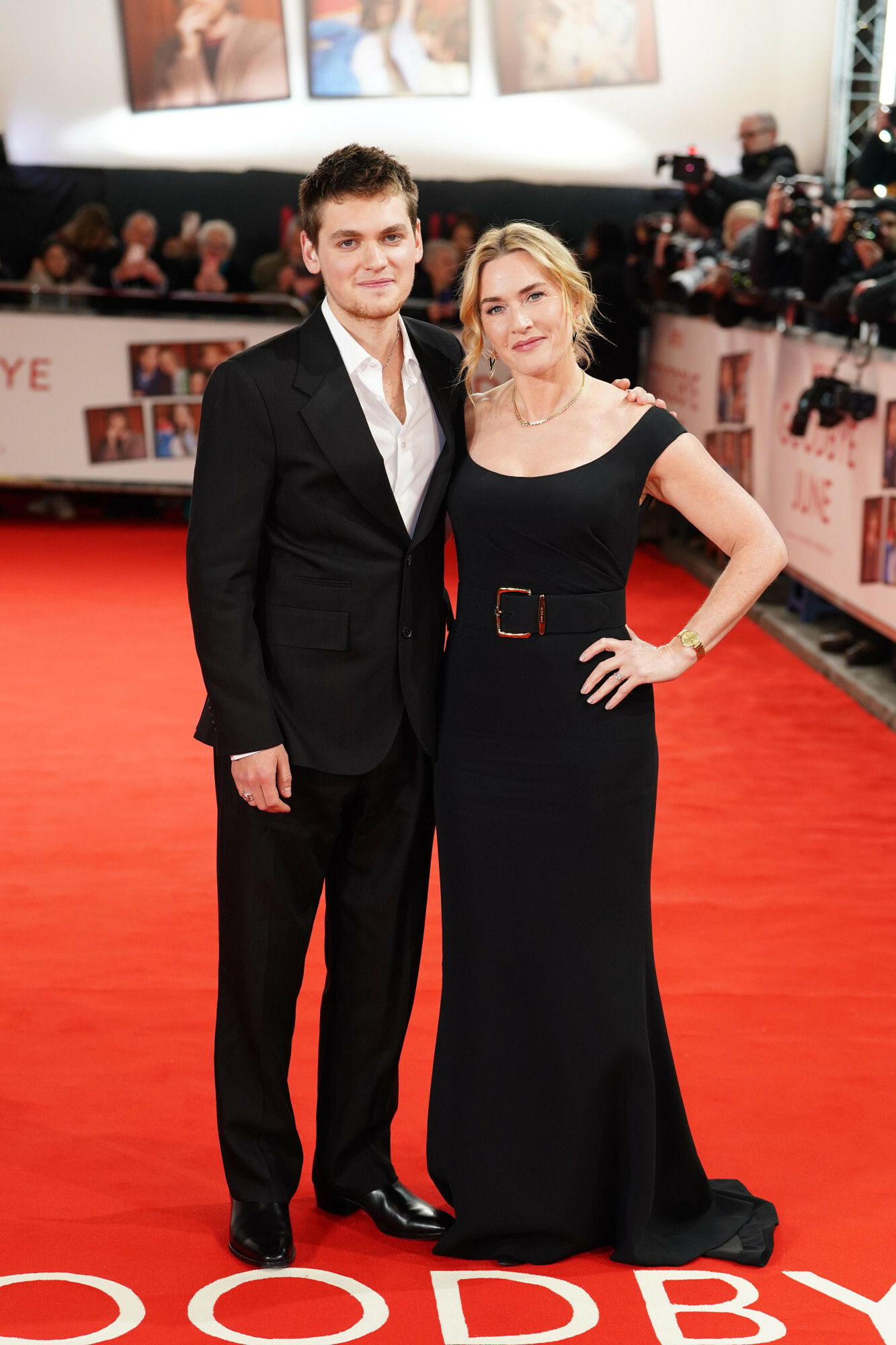 tak dziś wygląda Joe Anders - syn Kate Winslet